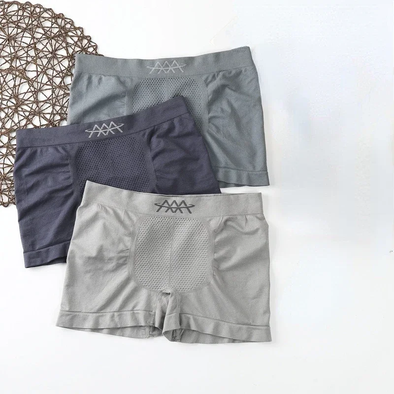 New Magnetic Men Panties Seamless Sports Underpant High Elastic Breathable Comfortable Flat Pants Men Mid-Waist Boxers Underwear